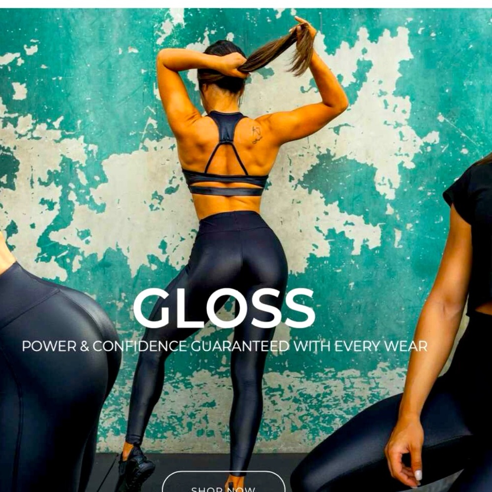 SOLD ON Ⓜ️……Bombshell Sportswear Gloss Set